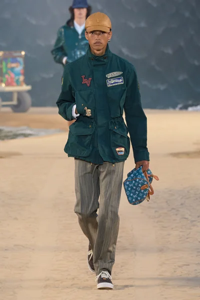 Look 20